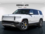 2024 Rivian R1S - Preview 2