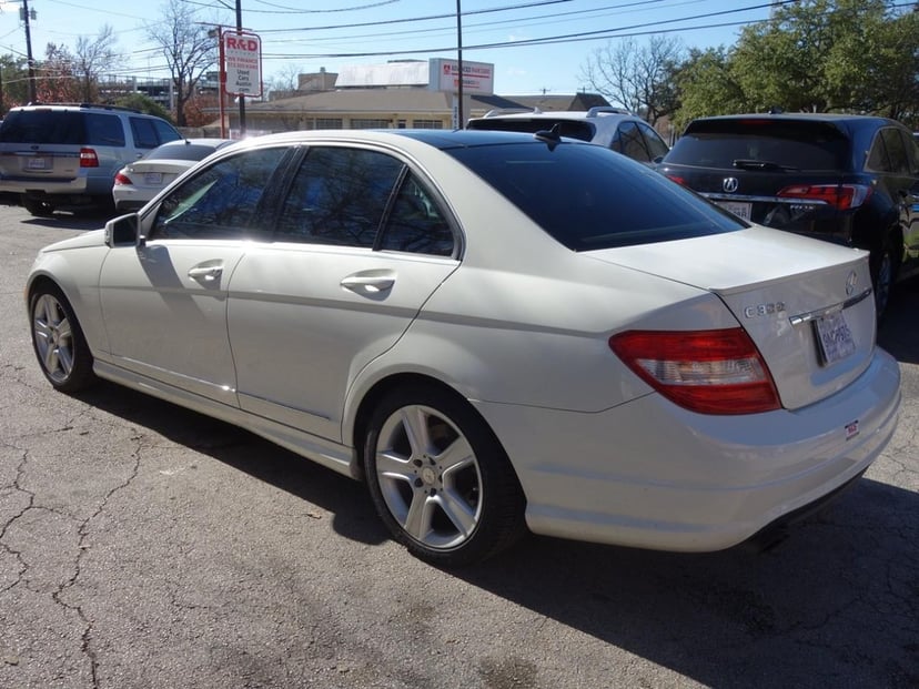 2011 Mercedes-Benz C-Class C300 Sport - Image 3