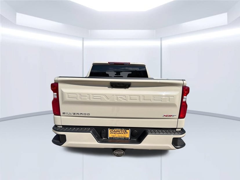 2026 Chevrolet Silverado 1500 - Image 3