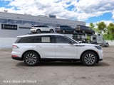 2027 Lincoln Aviator - Preview 3
