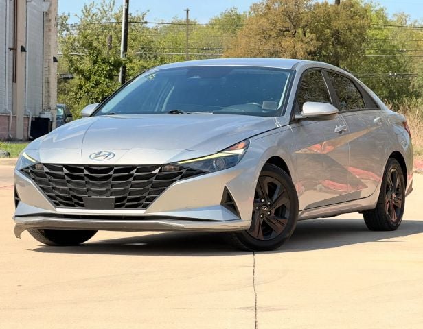 2021 Hyundai Elantra - Image 1