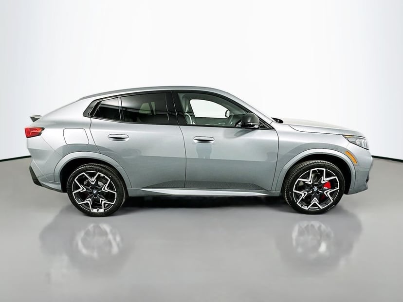 2026 BMW X2 - Image 3