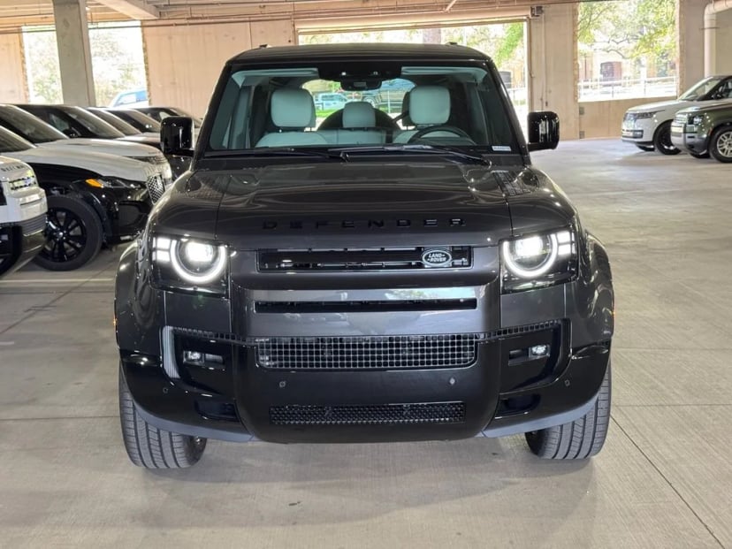 2026 Land Rover Defender - Image 3
