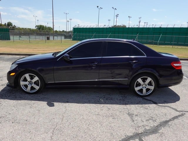 2011 Mercedes-Benz E-Class - Image 2