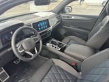2026 Volkswagen Atlas Cross Sport - Preview 12