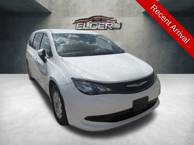 2023 Chrysler Voyager - Image 1