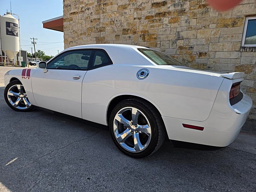 2012 Dodge Challenger - Image 3