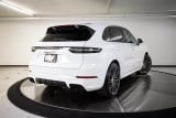 2023 Porsche Cayenne - Preview 7