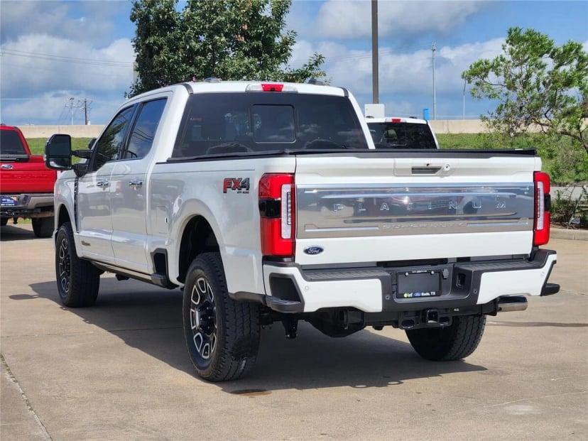 2024 Ford F-250 - Image 3