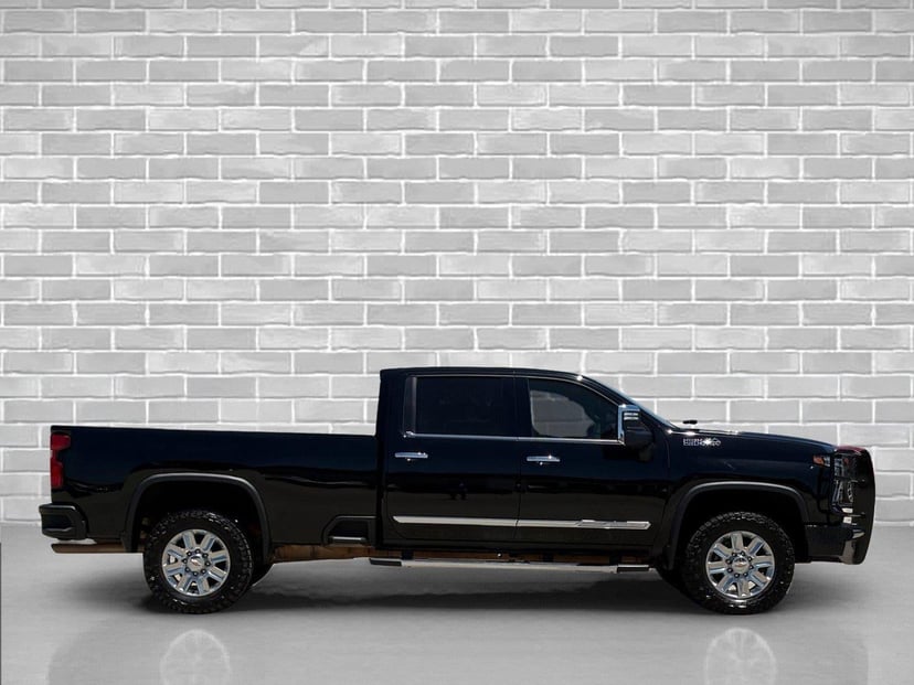 2024 Chevrolet Silverado 3500 HD - Image 2