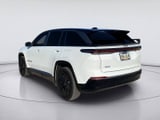 2024 Jeep Wagoneer - Preview 3