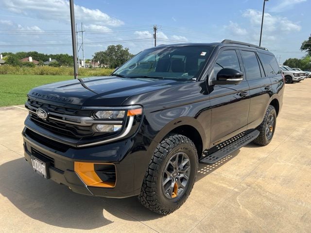 2027 Ford Expedition - Image 1