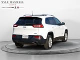 2017 Jeep Cherokee - Preview 16