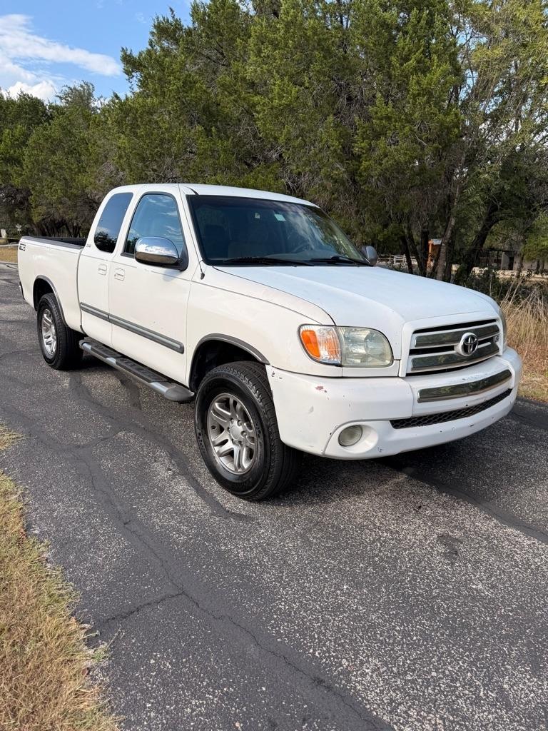 2003 Toyota Tundra - Image 1