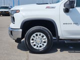 2024 Chevrolet Silverado 2500 HD - Preview 9