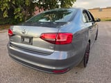 2017 Volkswagen Jetta - Preview 7