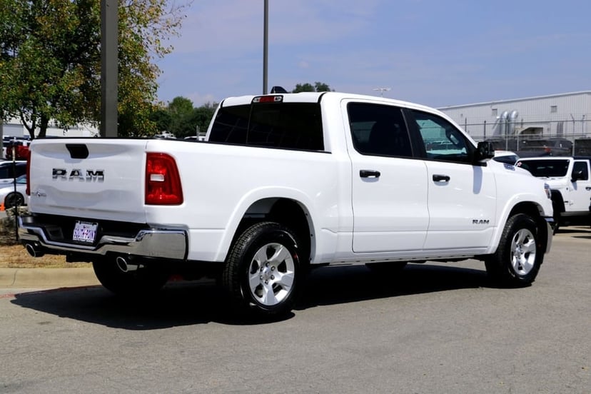 2026 Ram 1500 - Image 3