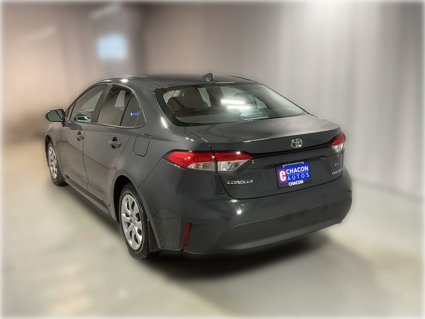 2025 Toyota Corolla - Image 2