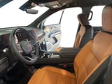 2027 Chevrolet Traverse - Preview 4