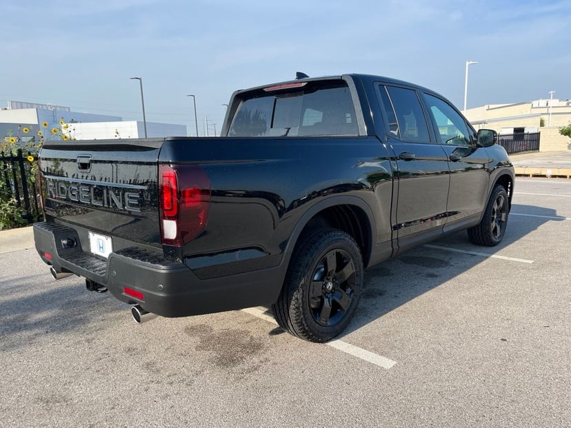 2026 Honda Ridgeline - Image 2