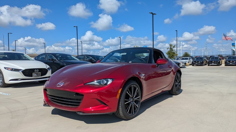 2026 Mazda MX-5 - Image 1