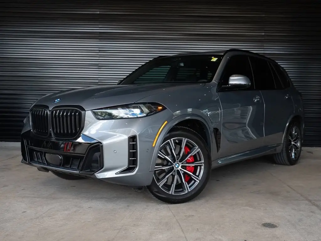 2026 BMW X5 - Image 1
