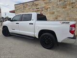2016 Toyota Tundra - Preview 3