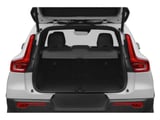 2019 Volvo XC40 - Preview 12