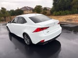 2017 Lexus IS - Preview 3