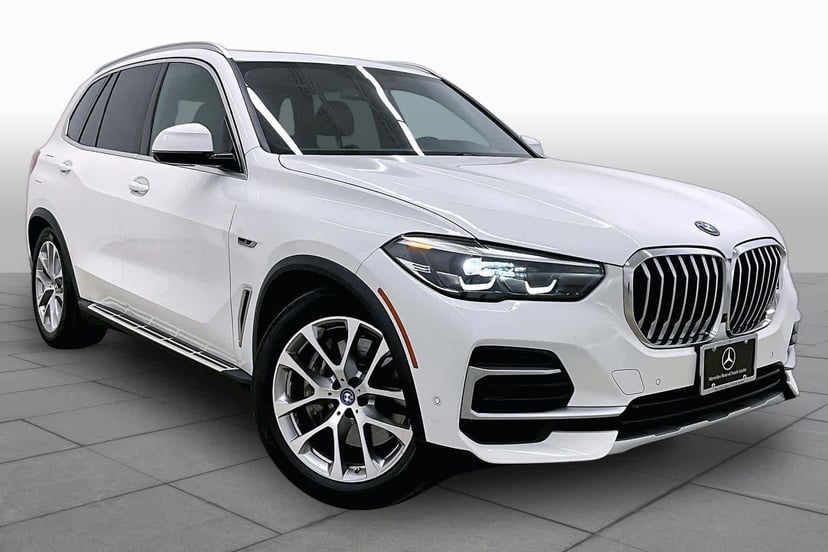 2023 BMW X5 - Image 1