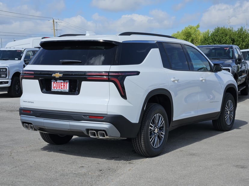 2026 Chevrolet Traverse - Image 3