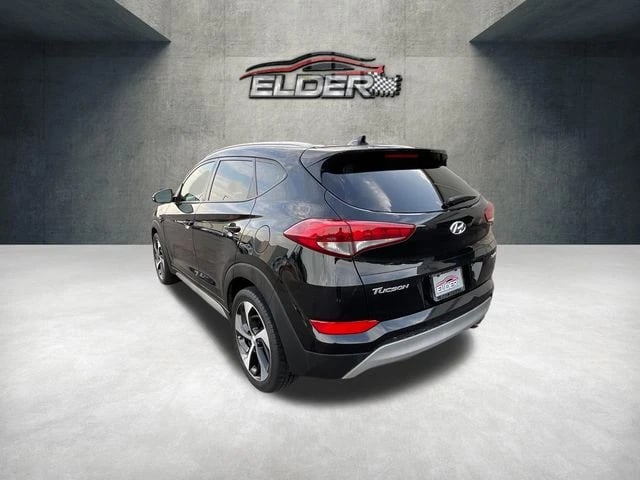 2018 Hyundai Tucson - Image 2