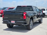 2026 Chevrolet Silverado 1500 - Preview 3