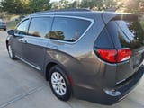 2017 Chrysler Pacifica - Preview 5