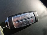 2025 Genesis GV70 - Preview 8