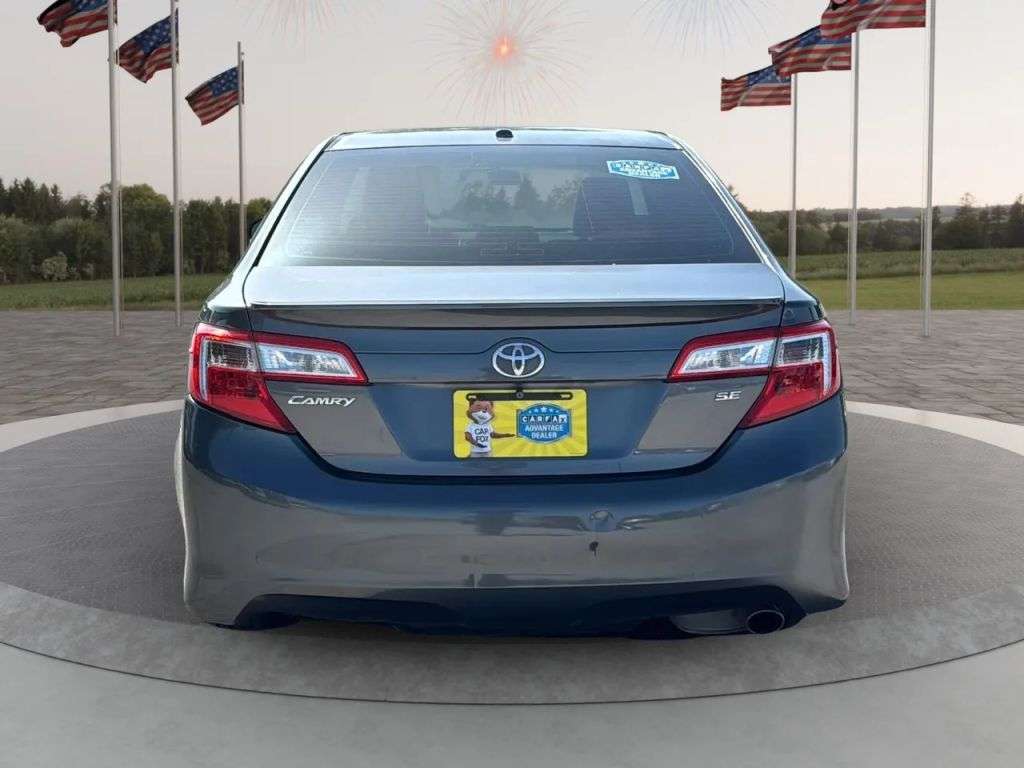2013 Toyota Camry - Image 3