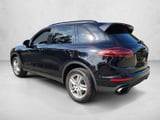 2016 Porsche Cayenne - Preview 7