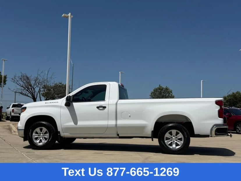 2022 Chevrolet Silverado - Image 2