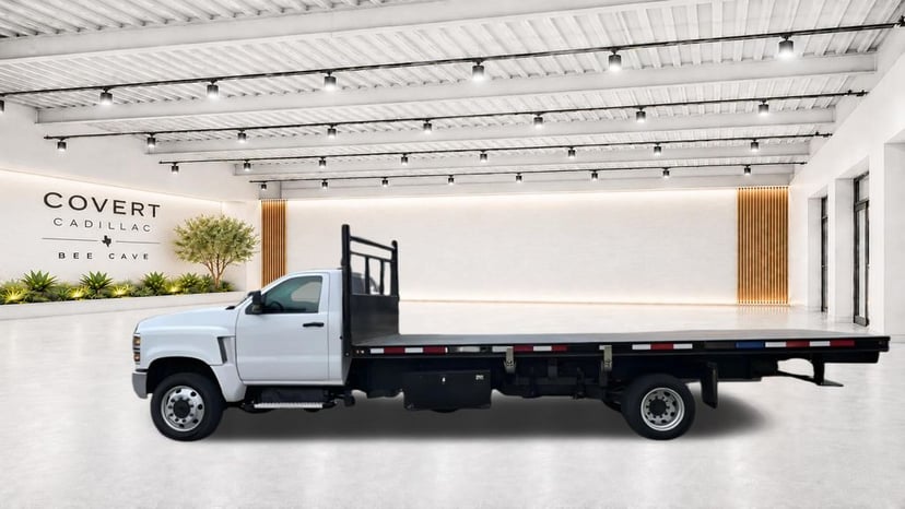 2019 Chevrolet Silverado 6500HD - Image 3