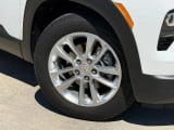 2025 Chevrolet TrailBlazer - Preview 2