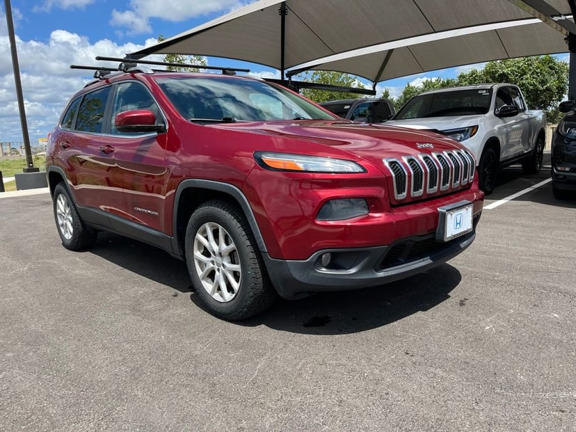 2017 Jeep Cherokee - Image 2