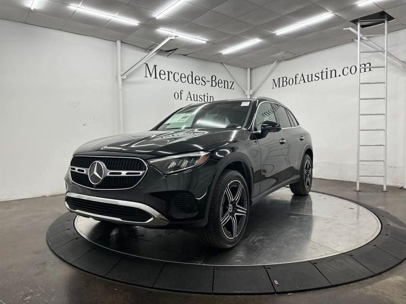 2026 Mercedes-Benz GLC - Image 2