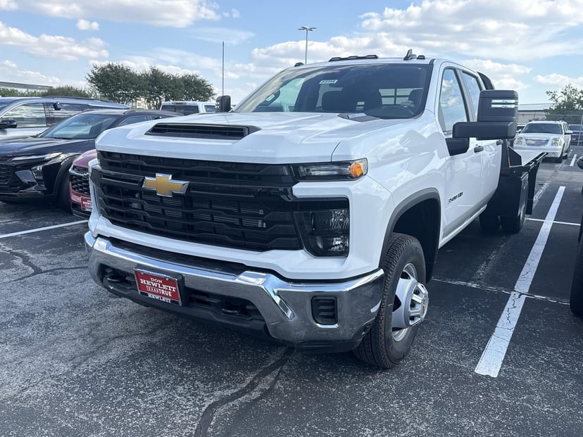 2026 Chevrolet Silverado 3500 HD - Image 1