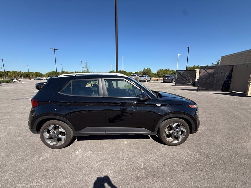 2025 Hyundai Venue - Image 1