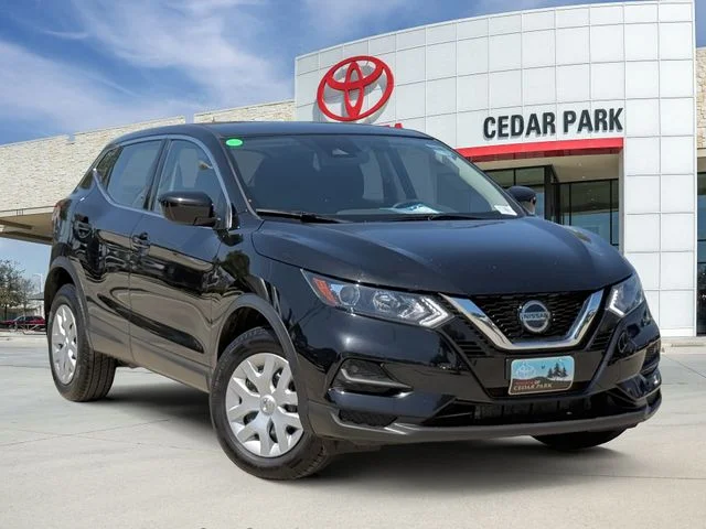 2020 Nissan Rogue Sport - Image 1