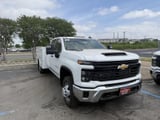 2026 Chevrolet Silverado 3500 HD - Preview 3