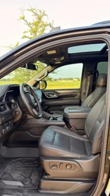 2024 Chevrolet Suburban - Preview 7