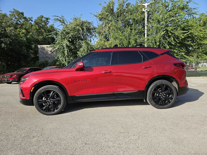 2021 Chevrolet Blazer - Image 3