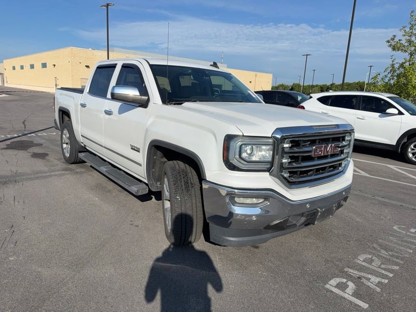 2018 GMC Sierra 1500 - Image 3