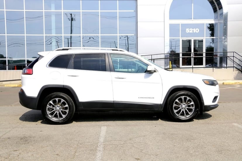 2020 Jeep Cherokee - Image 1